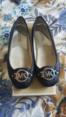 Authentic Michael kors