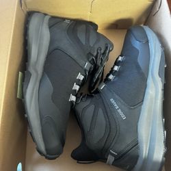 Eddie Bauer Men's Rapoza Breathable Lightweight Outdoor Sneaker Boot size 10