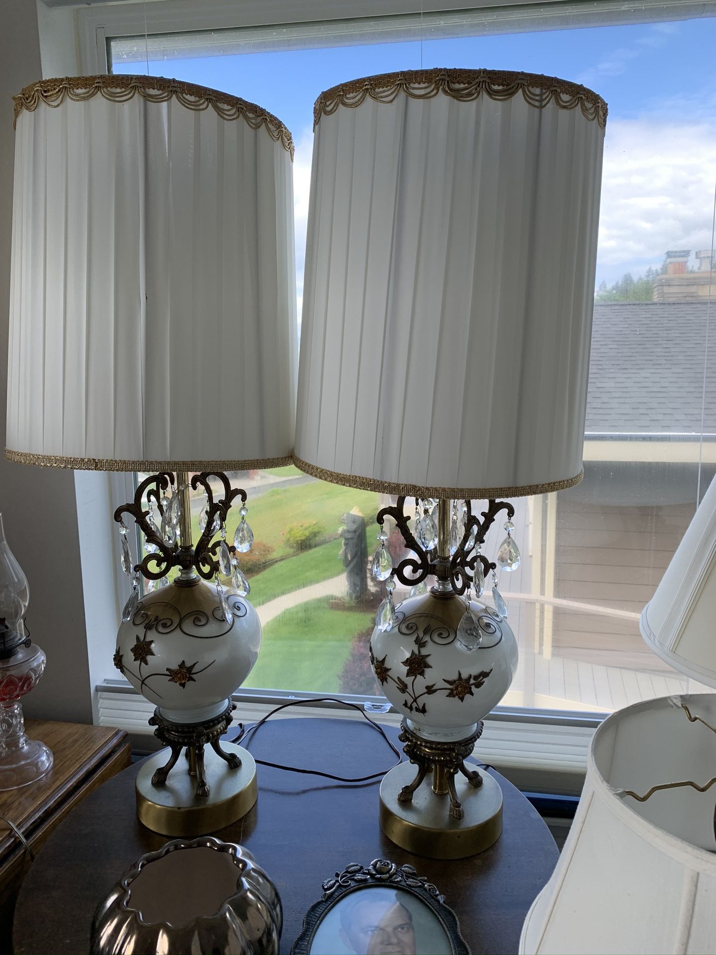 Set of antique lamps