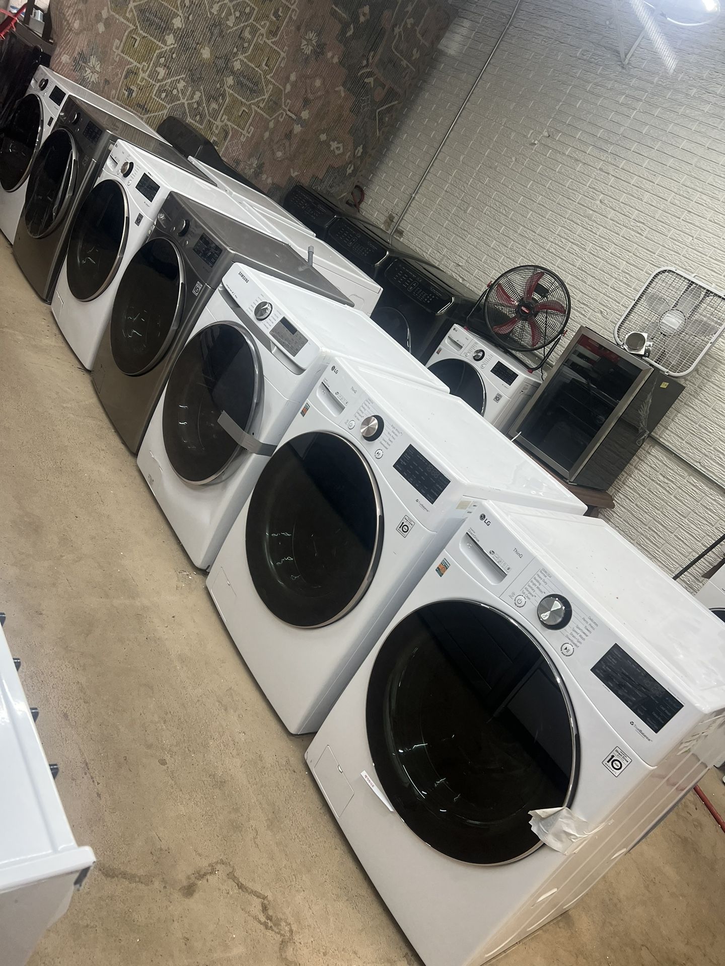 Front Load Washer King Size Capacity With 1 Year Warranty Only $599