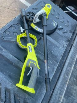 RYOBI ONE+ 18V 13 in. Cordless Battery String Trimmer/Edger (Tool Only)