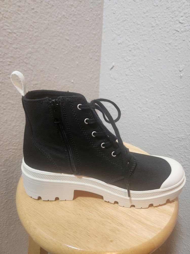 Palladium Pallabase Twill High-Top Women’s Boots- 8.5