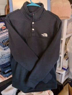 Men's North Face Sweater