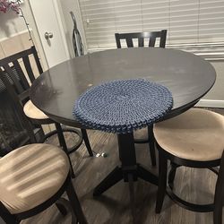 Move out special table and chairs
