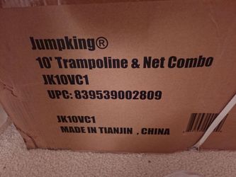 Trampoline NEW Unopened Box : Jumpking 10 foot round steel with enclosure netting