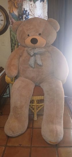 Giant Plush Bear