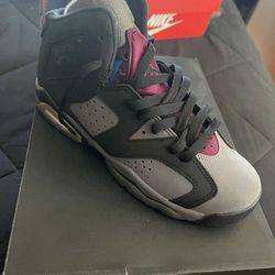Jordan 6 Retro Bordeaux Size 6y