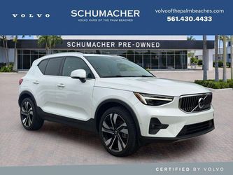 2024 Volvo XC40