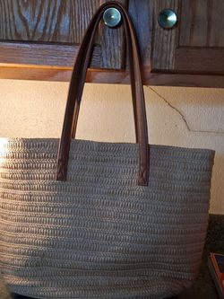 Brand new straw beach bag
