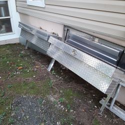 Truck Tool Box For 2 Pieces 