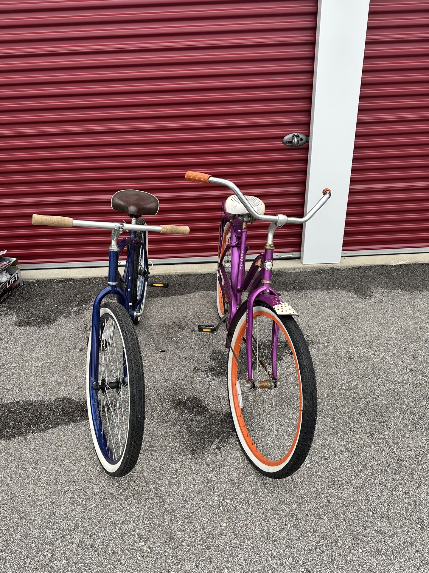 Huffy And Schwinn  Beach Cruisers