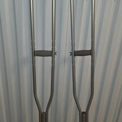 Crutches - Adjustable