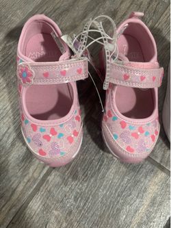 Brand new Minnie Mouse strap shoes