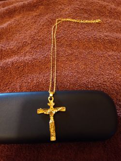 Unbranded chain and cross