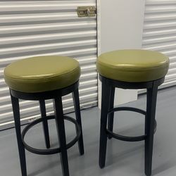 2 bar Stools