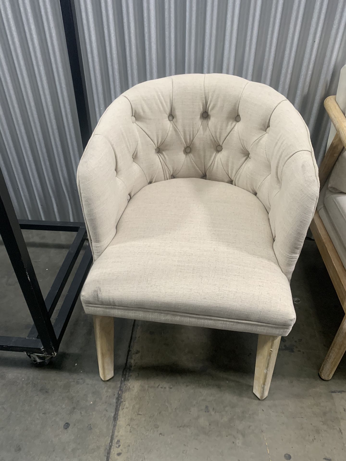 Catonsville Barrel Chair Threshold for Sale in Downey CA OfferUp