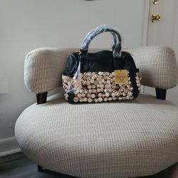 TRACI LYNN HAND BAG
