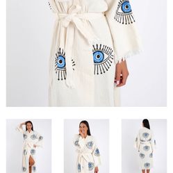 https://offerup.com/redirect/?o=UGVzaHRlbWFsLlNob3A= Blue Evil Eye Robe