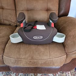 GRACO BOOSTER SEAT