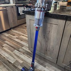 Dyson V11 Used 3 Times