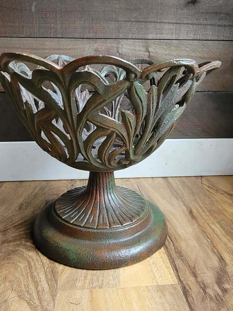 Cast Iron Plant Holder