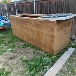 Planter box (large)