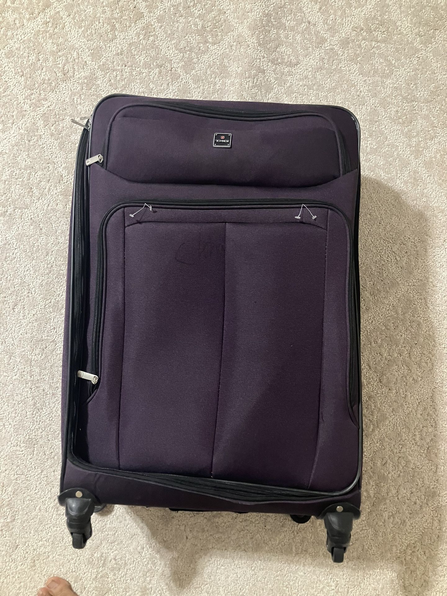 Purple Travel Luggage Great Condition Buy Now!