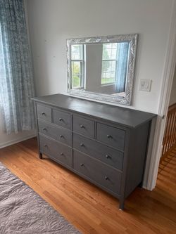 Bedroom set