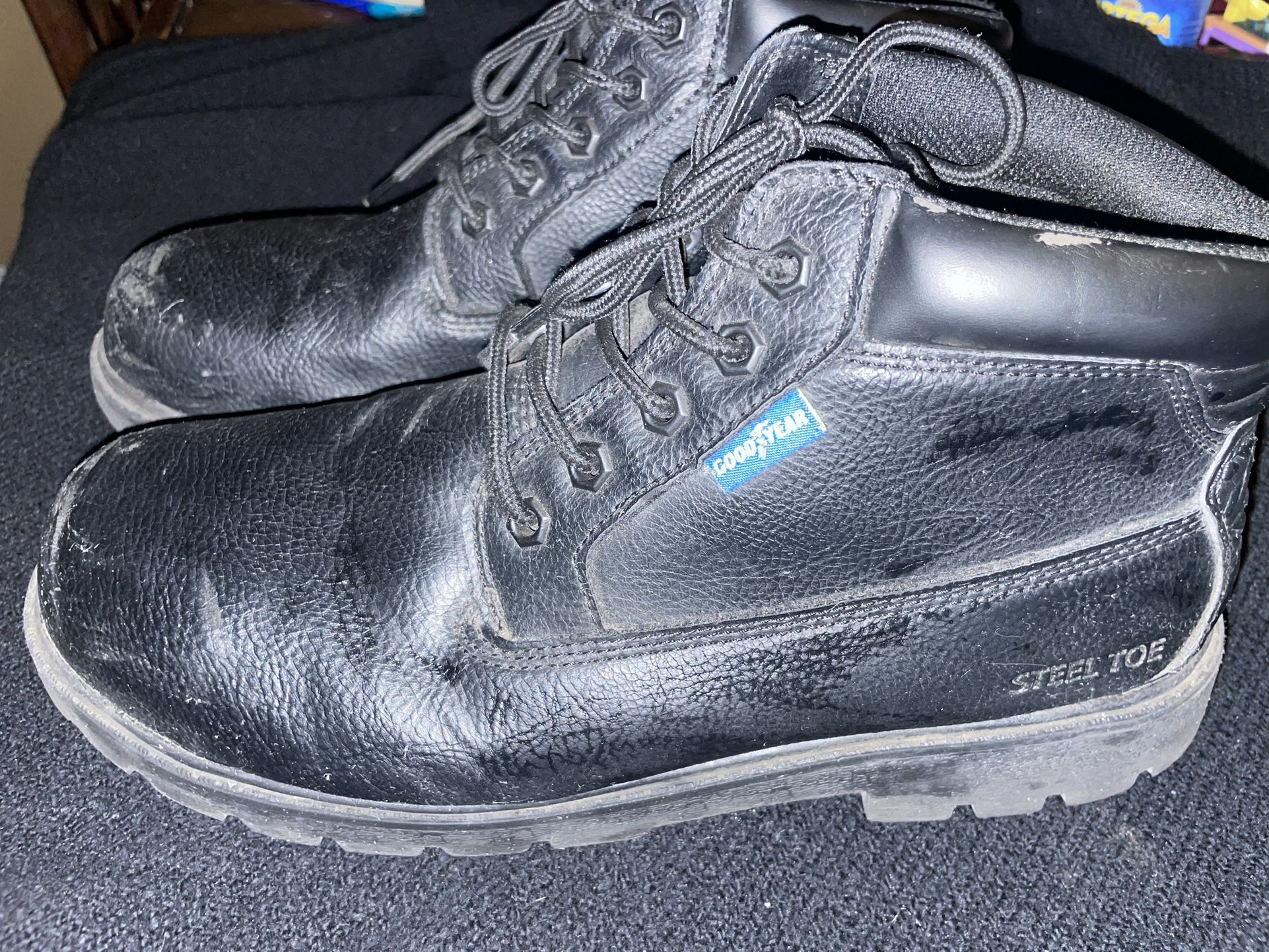 Steel Toe Boots Men’s Size 11