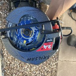 Circular Saw With Case