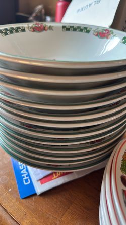 Ceramic Dinner Plates and 12 bowls with Fruit Border