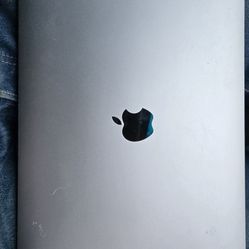 Apple MacBook Pro 2020 with Apple M1 Chip (13-inch, 8GB RAM, 256GB SSD Storage) Space Gray