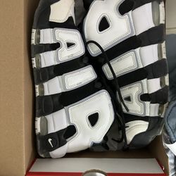 Nike Air Uptempo