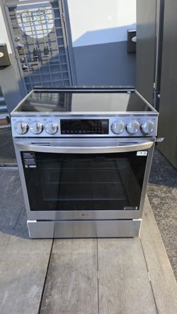 Brand New LG Electric Range – Stainless Steel