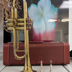 Olympian Vintage Brass Trumpet in its Hard Case and 2 Mouth Pieces. Made in Czechoslovakia.
