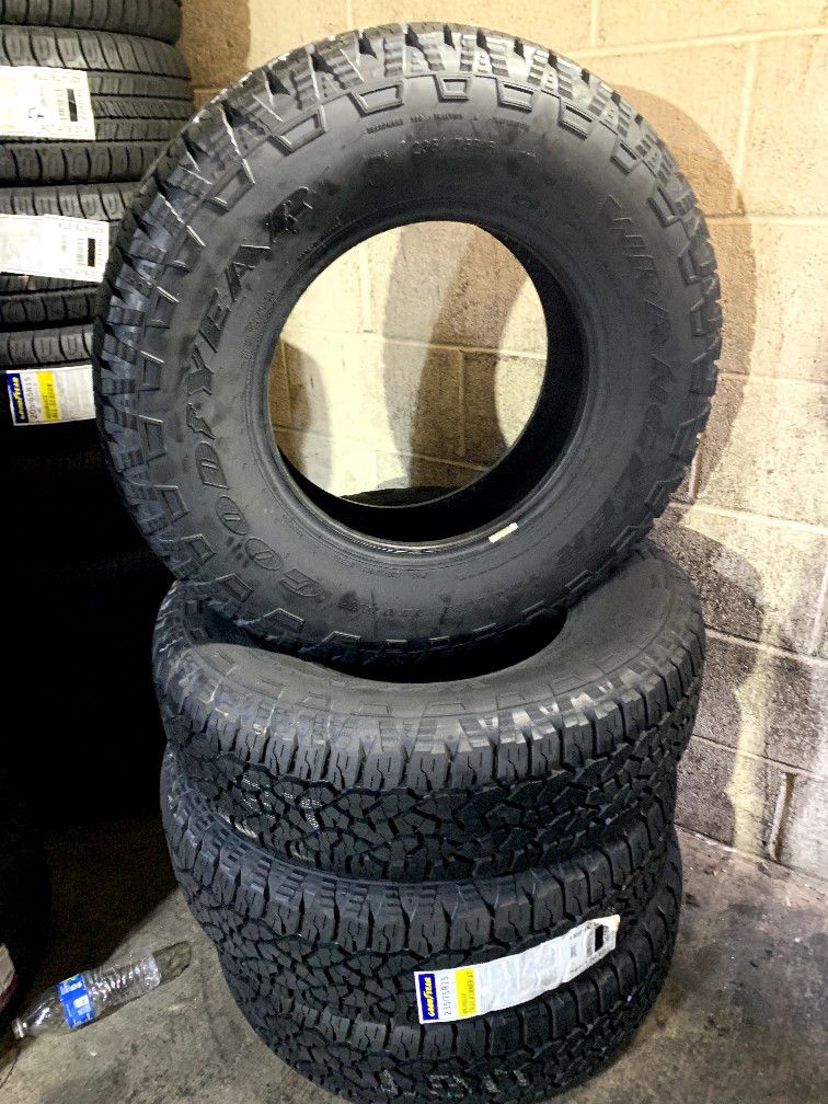 set of brand new tires 235/75R15 goodyear wrangler trailrunner A/T for only  $550 all four tires for Sale in Santa Fe Springs, CA - OfferUp