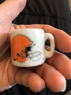 Cleveland browns mini coffee mug collectible bubble gum machine vintage ceramic