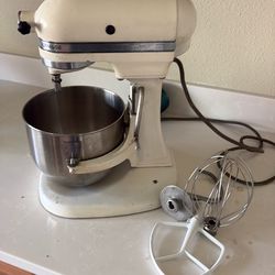 Kitchenaid 5 quart bowl lift mixer