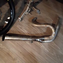 Dyna Hooker Exhaust 2into 1 