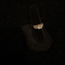 14k Gold Diamond Ring