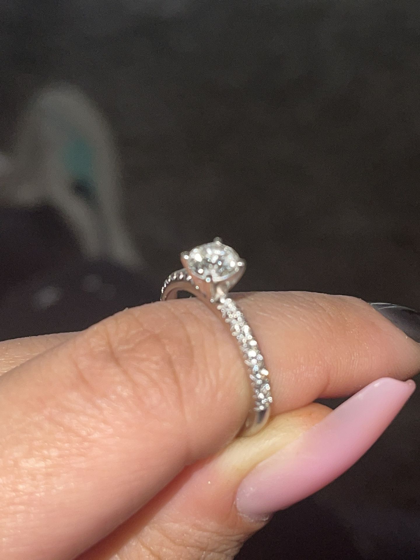 1ct Diamond Engagement Ring Price Not Negotiable SERIOUS INQUIRES ONLY.