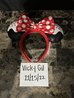 Loungefly Minnie Cupcake Ear headband