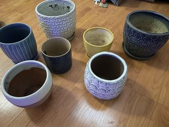 Various planters ranging from 6” to 7” at opening- Van Nuys