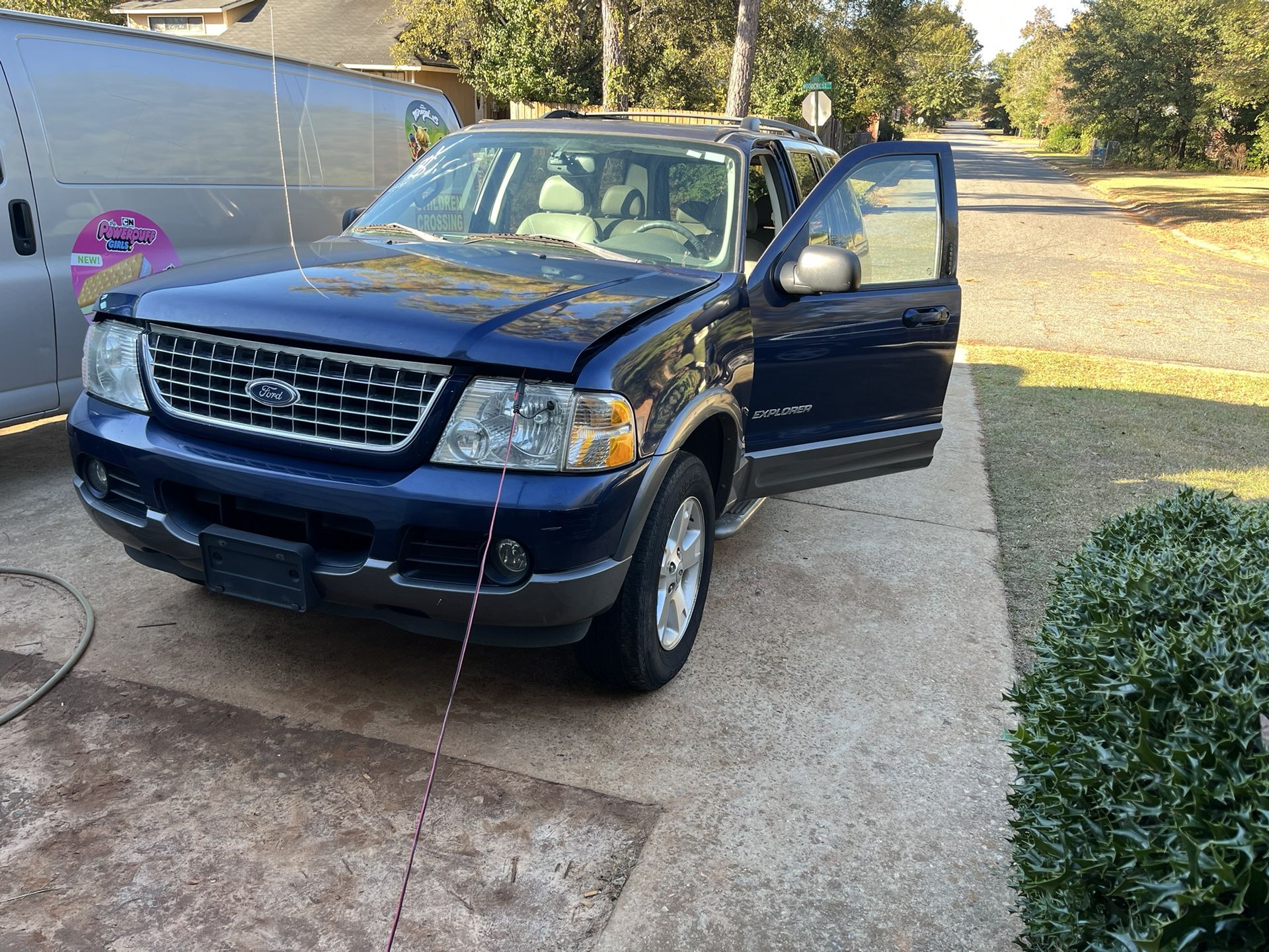 2004 Ford Explorer