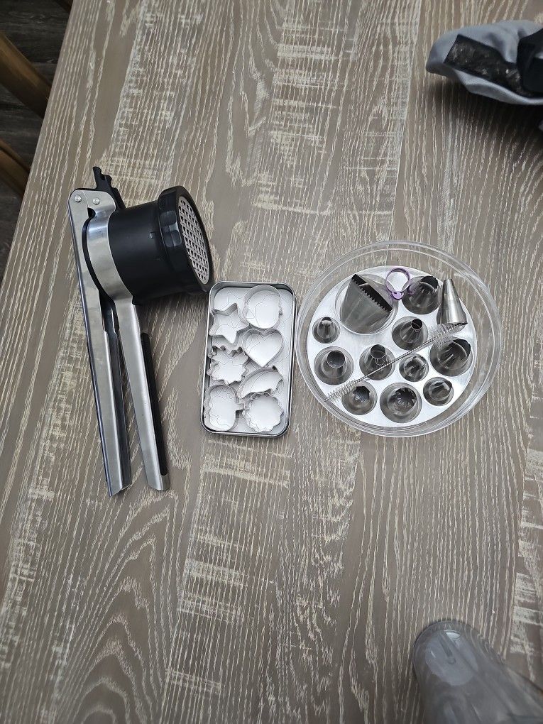 Baking And Mashed Potato Squeezer