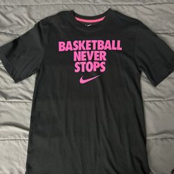 Nike Basketball T-shirt
