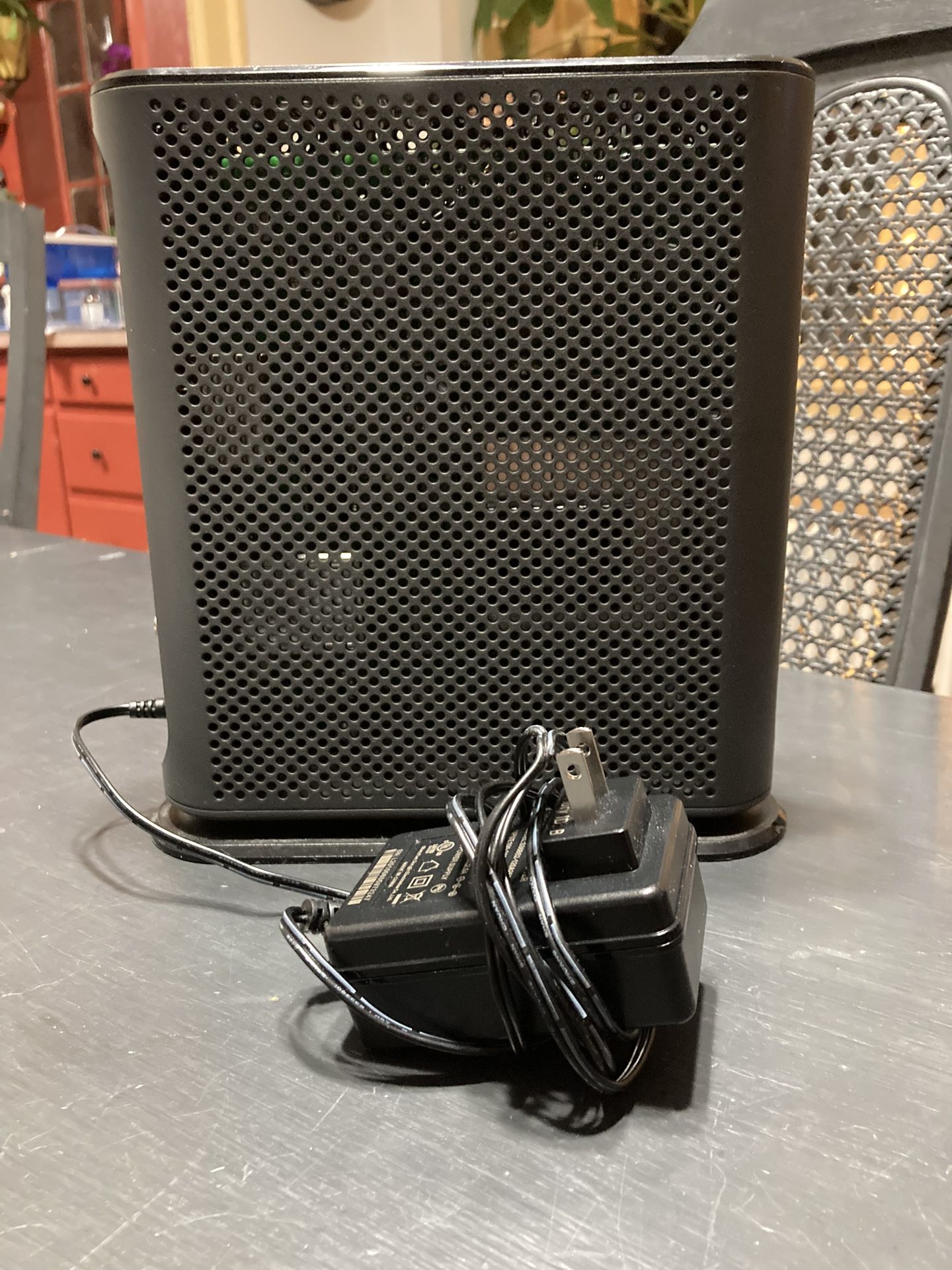 Motorola Cable Modem Plus AC1900 Router MG7550