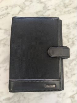 TUMI wallet