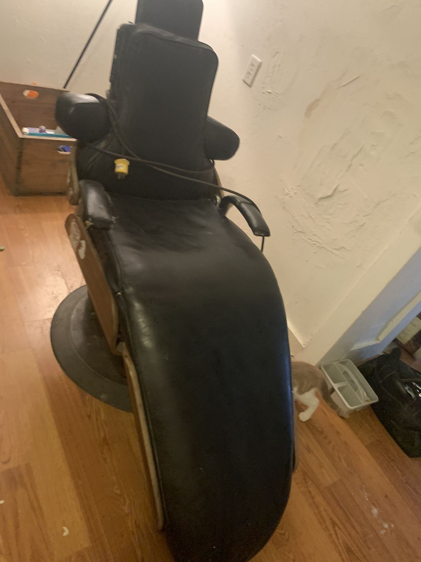 Tattoo Chair 