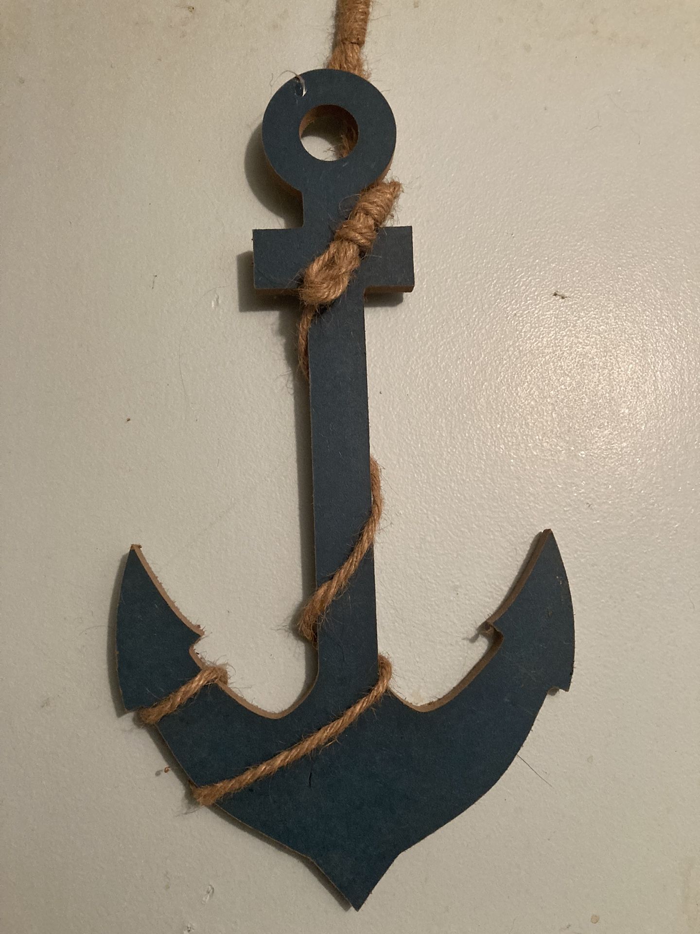 Anchor Wall Hanger 